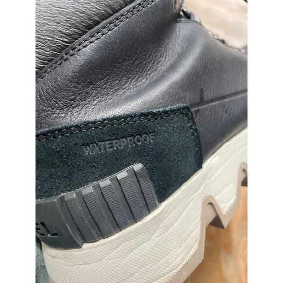 SOREL MAC HILL MID  MEN'S WATERPROOF BOOT/SNEAKER, size 10, Black Leather, - Picture 3 of 10